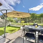 Casa Carolina House Дом отдыха Лозон