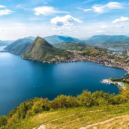 Casa Carolina House בית נופש לוזון